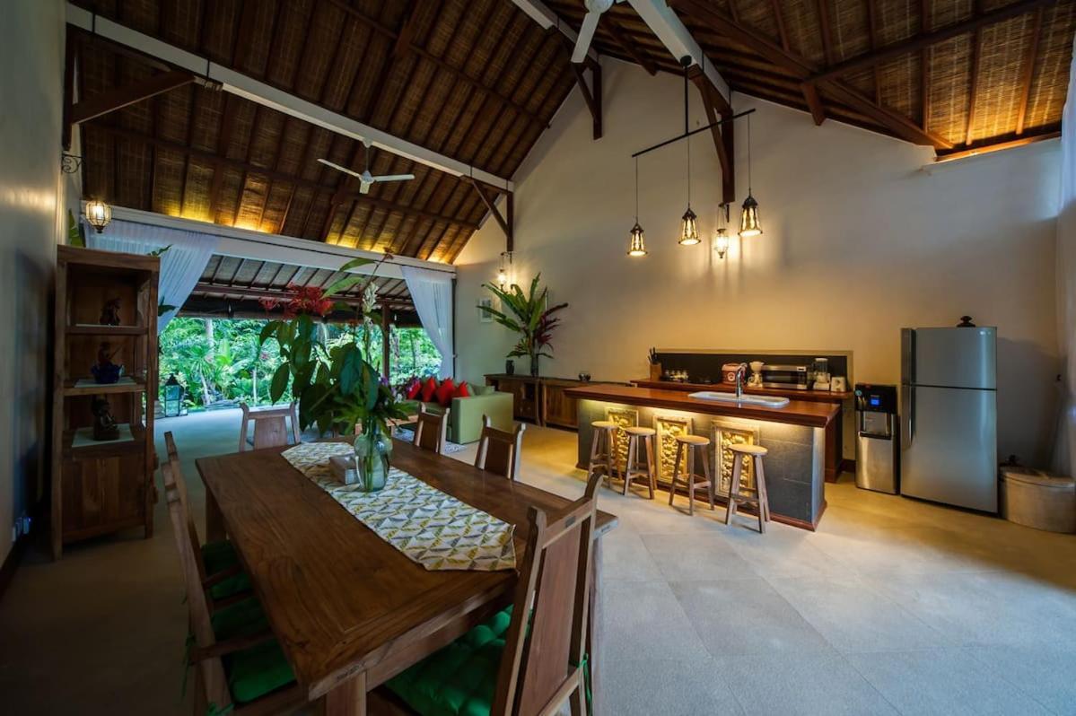 Luxury 3Br Infinity Jungle View Aashaya Villa Ubud Exteriér fotografie
